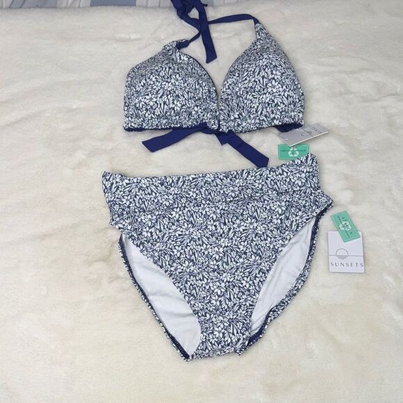 Sunsets Forget Me Not Reversible Starlette Triangle Top Hannah High Wais… - Picture 2 of 10